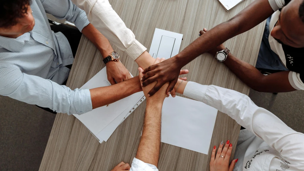 Managing Corporate Culture in Canada: How to Build an Effective Team